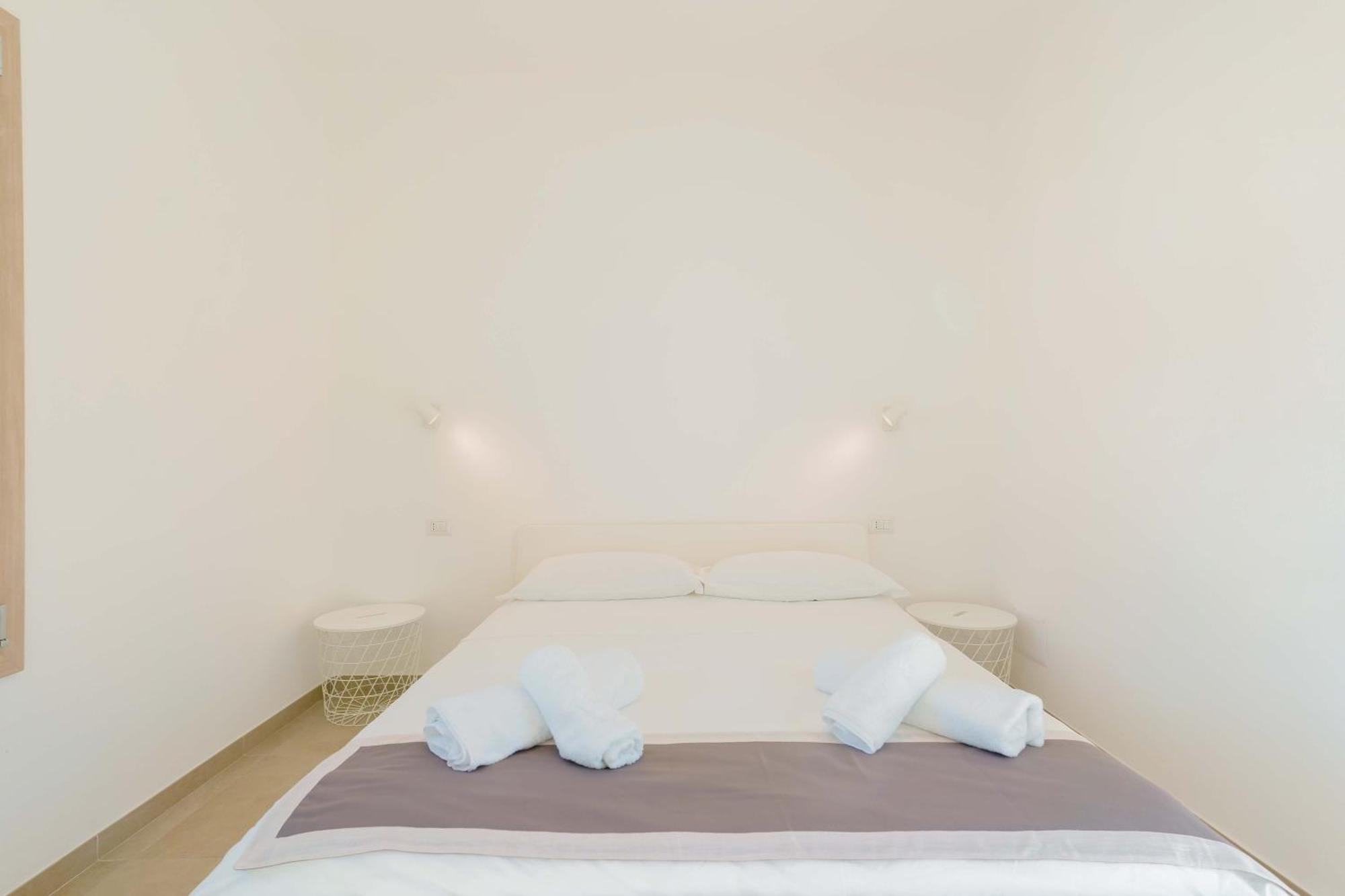 Guest House Deidda - Ts Rooms B&B San Sperate Ngoại thất bức ảnh