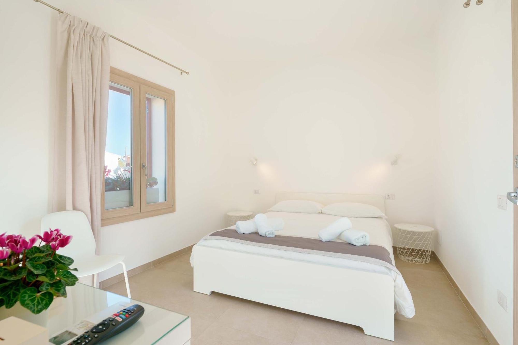 Guest House Deidda - Ts Rooms B&B San Sperate Ngoại thất bức ảnh